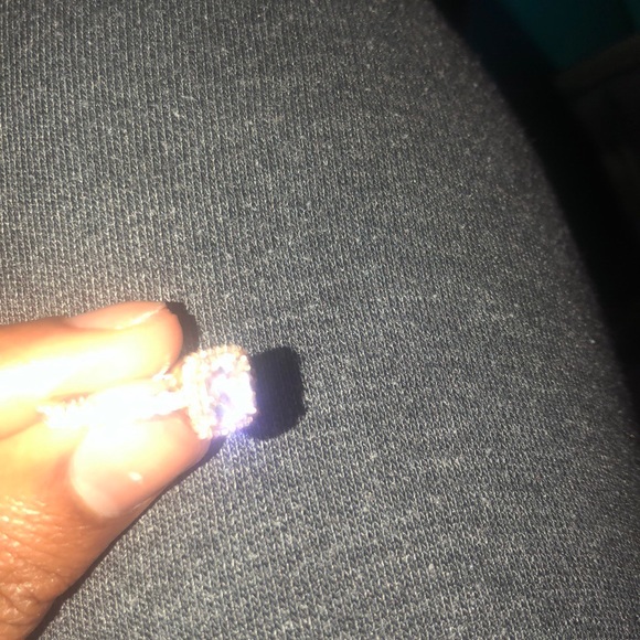 Ring - Picture 2 of 2